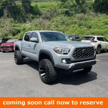 Gray 2021 Toyota Tacoma TRD Off-Road for sale in Gurnee, IL