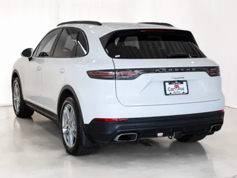 More photos of 2020 Porsche Cayenne at CarWise Gurnee, IL