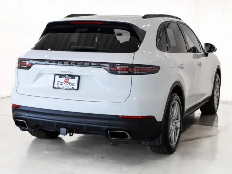 More photos of 2020 Porsche Cayenne at CarWise Gurnee, IL