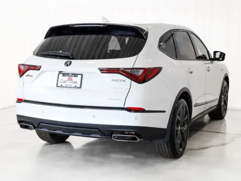 More photos of 2022 Acura MDX A-Spec at CarWise Gurnee, IL