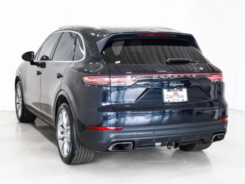 More photos of 2020 Porsche Cayenne at CarWise Gurnee, IL