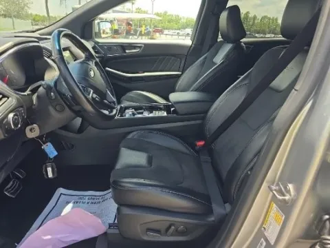 Another view of 2020 Ford Edge ST for sale in Gurnee, IL at CarWise Gurnee