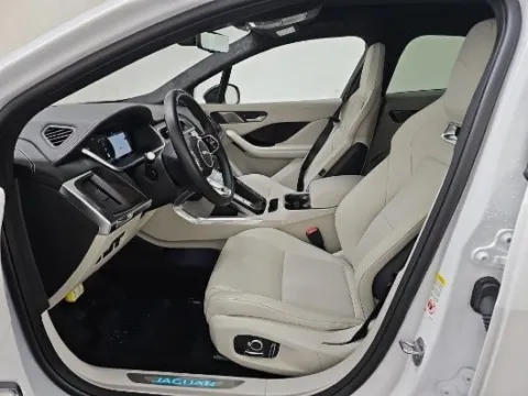 Another view of 2023 Jaguar I-PACE HSE for sale in Gurnee, IL at CarWise Gurnee
