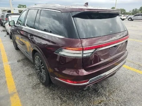 Photos of 2020 Lincoln Aviator Black Label for sale in Gurnee, IL at CarWise Gurnee