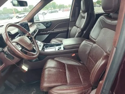 Another view of 2020 Lincoln Aviator Black Label for sale in Gurnee, IL at CarWise Gurnee