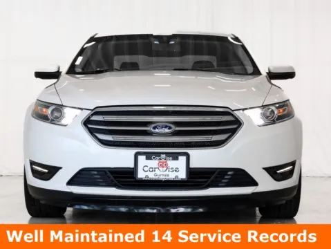 Photos of 2016 Ford Taurus SEL for sale in Gurnee, IL at CarWise Gurnee