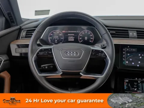 More photos of 2022 Audi e-tron Premium at CarWise Gurnee, IL