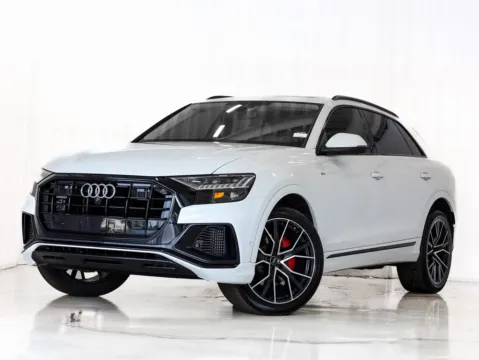 Another view of 2019 Audi Q8 3.0T Prestige for sale in Gurnee, IL at CarWise Gurnee