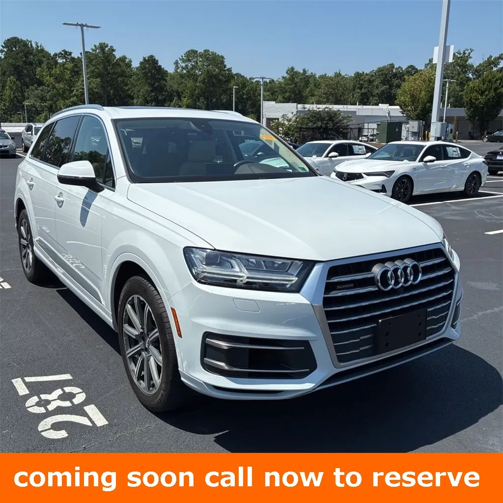 White 2019 Audi Q7 55 SE Premium Plus for sale in Gurnee, IL