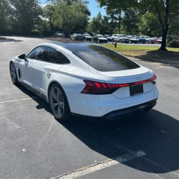 Photos of 2022 Audi e-tron GT Premium Plus for sale in Gurnee, IL at CarWise Gurnee