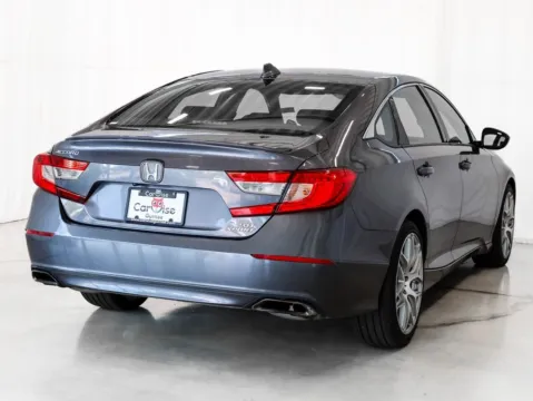 More photos of 2018 Honda Accord Sport 2.0T at CarWise Gurnee, IL