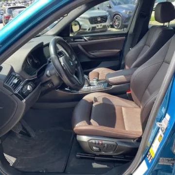 Another view of 2018 BMW X4 M40i for sale in Gurnee, IL at CarWise Gurnee