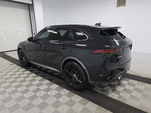 Photos of 2020 Jaguar F-PACE SVR for sale in Gurnee, IL at CarWise Gurnee