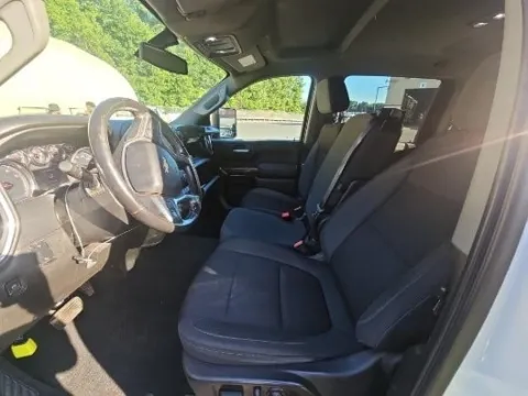 Another view of 2022 Chevrolet Silverado 2500HD LT for sale in Gurnee, IL at CarWise Gurnee