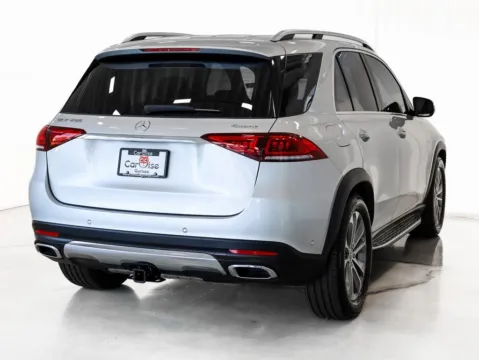 More photos of 2020 Mercedes-Benz GLE 450 at CarWise Gurnee, IL