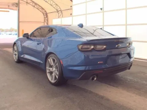 Photos of 2022 Chevrolet Camaro 3LT for sale in Gurnee, IL at CarWise Gurnee