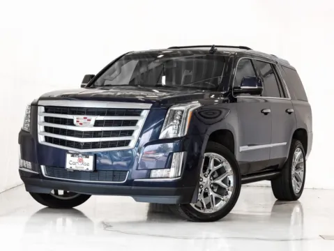 Another view of 2019 Cadillac Escalade Premium Luxury for sale in Gurnee, IL at CarWise Gurnee