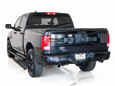 More photos of 2019 Ram 1500 Classic Express at CarWise Gurnee, IL