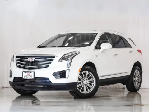 Another view of 2017 Cadillac XT5 Luxury for sale in Gurnee, IL at CarWise Gurnee
