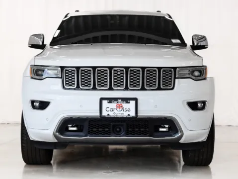 Photos of 2017 Jeep Grand Cherokee Overland for sale in Gurnee, IL at CarWise Gurnee