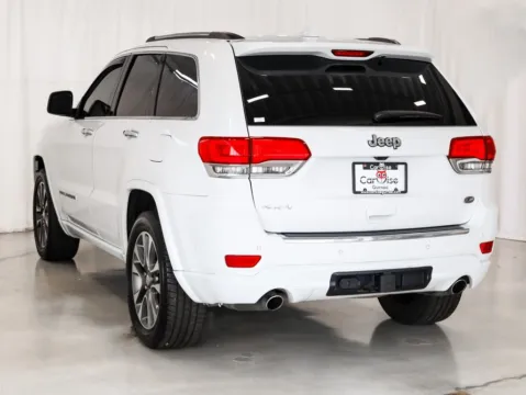 More photos of 2017 Jeep Grand Cherokee Overland at CarWise Gurnee, IL