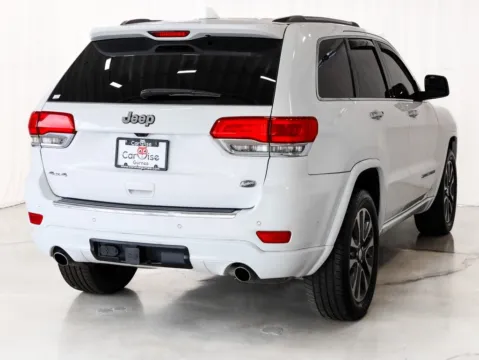 More photos of 2017 Jeep Grand Cherokee Overland at CarWise Gurnee, IL