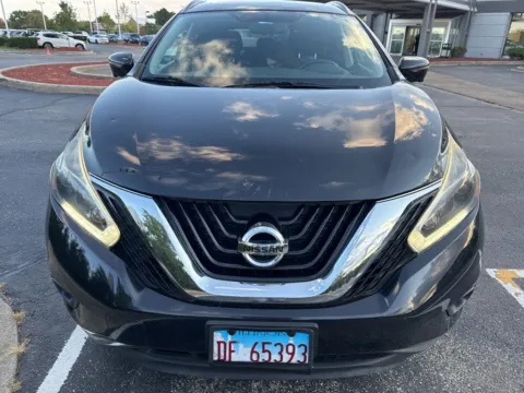 Photos of 2018 Nissan Murano SV for sale in Gurnee, IL at CarWise Gurnee