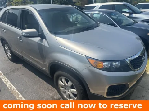 Gray 2013 Kia Sorento LX for sale in Gurnee, IL