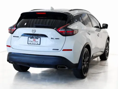 More photos of 2021 Nissan Murano SL at CarWise Gurnee, IL