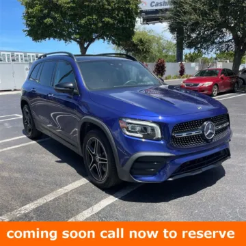 Gray 2020 Mercedes-Benz GLB 250 for sale in Gurnee, IL
