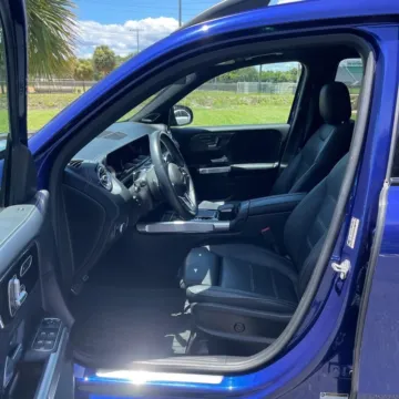 Another view of 2020 Mercedes-Benz GLB 250 for sale in Gurnee, IL at CarWise Gurnee