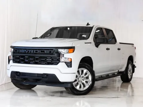 Another view of 2023 Chevrolet Silverado 1500 Custom for sale in Gurnee, IL at CarWise Gurnee