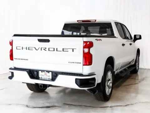 More photos of 2023 Chevrolet Silverado 1500 Custom at CarWise Gurnee, IL