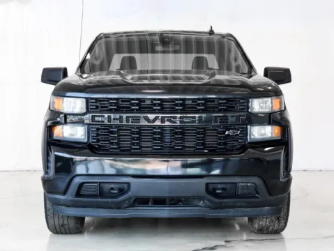 Photos of 2022 Chevrolet Silverado 1500 LTD Custom for sale in Gurnee, IL at CarWise Gurnee