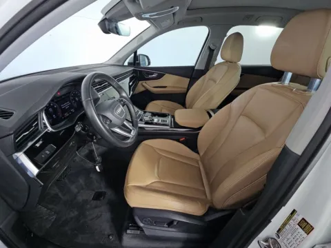 Another view of 2020 Audi Q7 55 Premium Plus for sale in Gurnee, IL at CarWise Gurnee