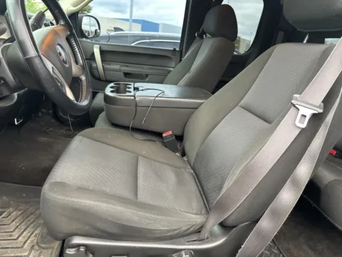 Another view of 2011 GMC Sierra 1500 SLE for sale in Gurnee, IL at CarWise Gurnee
