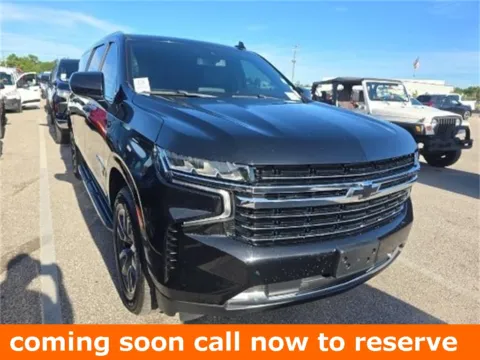 Black 2021 Chevrolet Suburban LT for sale in Gurnee, IL