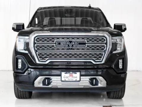 Photos of 2019 GMC Sierra 1500 Denali for sale in Gurnee, IL at CarWise Gurnee