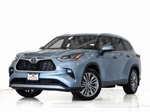 Another view of 2021 Toyota Highlander Platinum for sale in Gurnee, IL at CarWise Gurnee