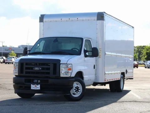 Another view of 2021 Ford E-350SD for sale in Gurnee, IL at CarWise Gurnee