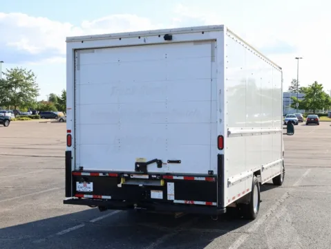 More photos of 2021 Ford E-350SD at CarWise Gurnee, IL