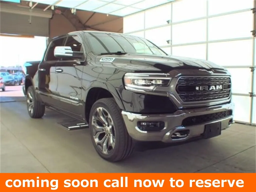 Black 2019 Ram 1500 Limited for sale in Gurnee, IL