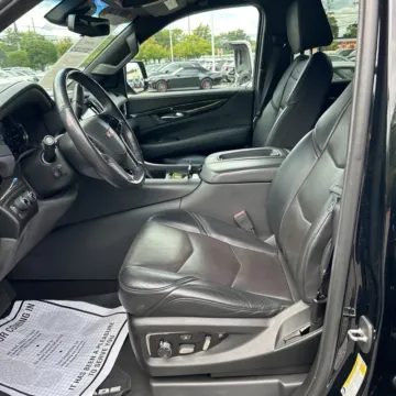 Another view of 2019 Cadillac Escalade ESV Platinum Edition for sale in Gurnee, IL at CarWise Gurnee