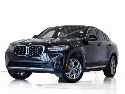Another view of 2025 BMW X4 xDrive30i for sale in Gurnee, IL at CarWise Gurnee