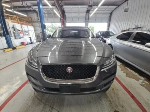 Photos of 2019 Jaguar F-PACE 25t Premium for sale in Gurnee, IL at CarWise Gurnee