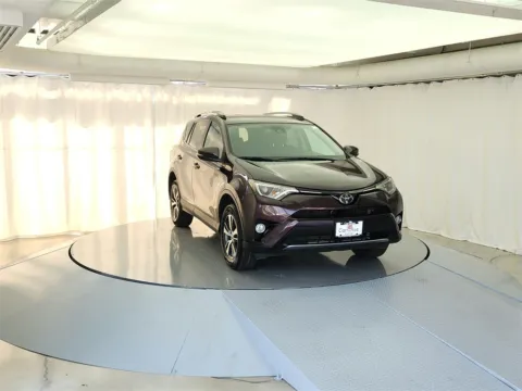Red 2017 Toyota RAV4 XLE for sale in Gurnee, IL