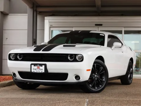 Another view of 2021 Dodge Challenger SXT for sale in Gurnee, IL at CarWise Gurnee