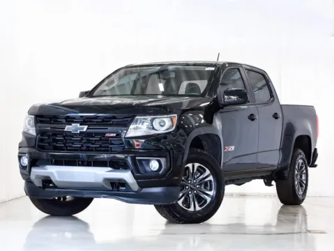 Another view of 2022 Chevrolet Colorado Z71 for sale in Gurnee, IL at CarWise Gurnee