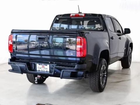 More photos of 2022 Chevrolet Colorado Z71 at CarWise Gurnee, IL