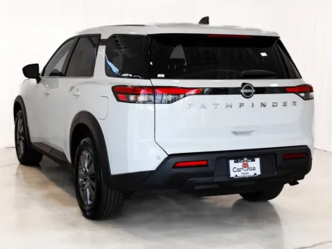 More photos of 2025 Nissan Pathfinder S at CarWise Gurnee, IL